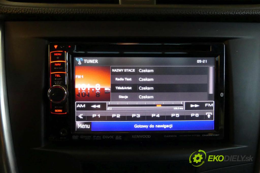 Suzuki Kizashi 2.4 16v 178HP: manual 131 kW 2393 cm3 4- Radio DNX5210BT