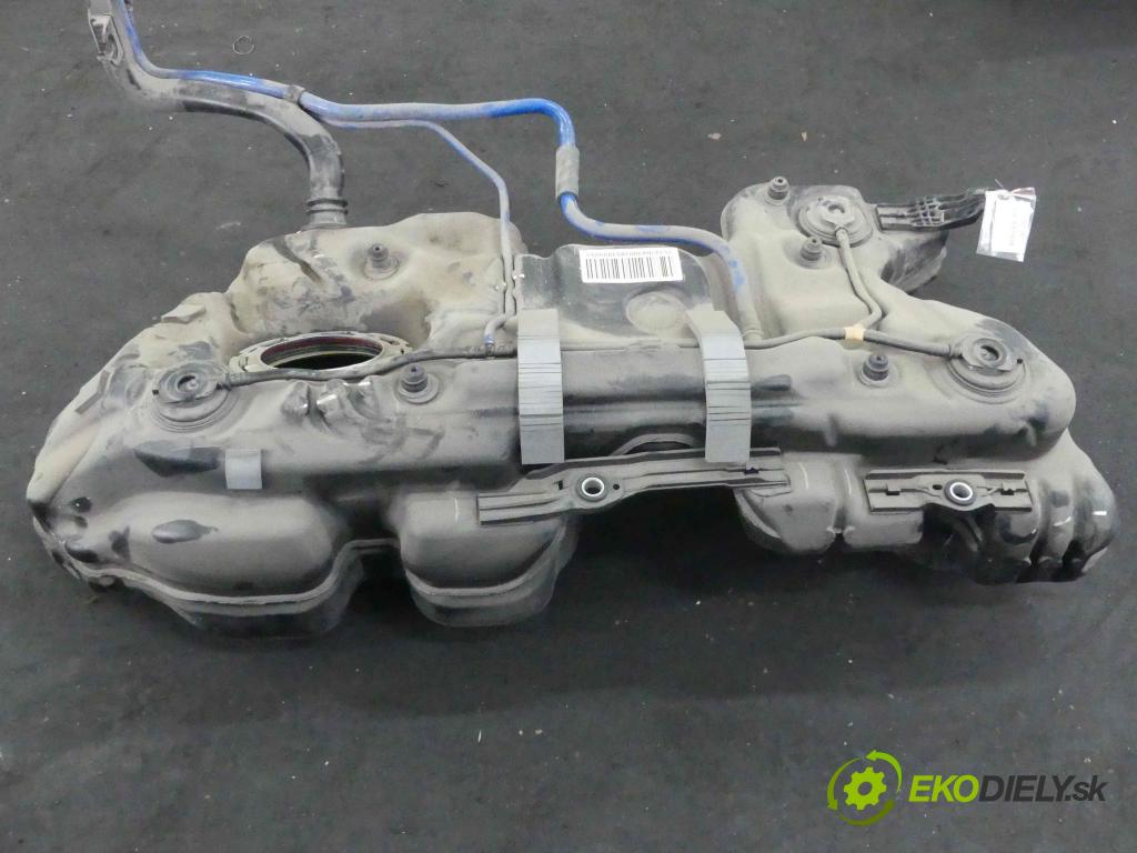 Mercedes GLC coupe X253 2015-2022 2.0 T 211KM automatic 155 kW 1991 cm3 5- Nádrž: palivo A2534704300 (Nádrže)