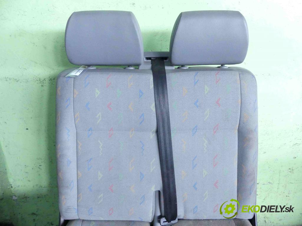 Vw Transporter T5 2003-2015 1.9 tdi 102 HP manual 75 kW 1896 cm3 5- Sedačka pravý  (Sedačky, sedadlá)