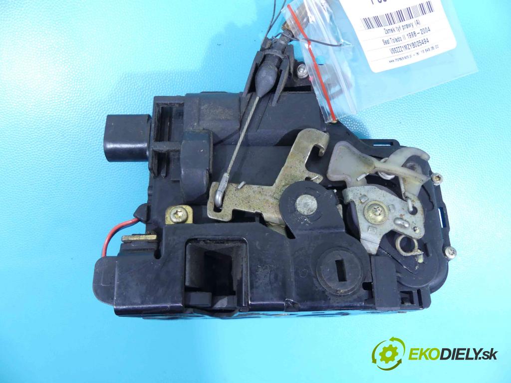 Seat Toledo II 1998-2004 1.6 SR 101 hp manual 74 kW 1595 cm3 4- zámek zadní pravý 3B4839016A