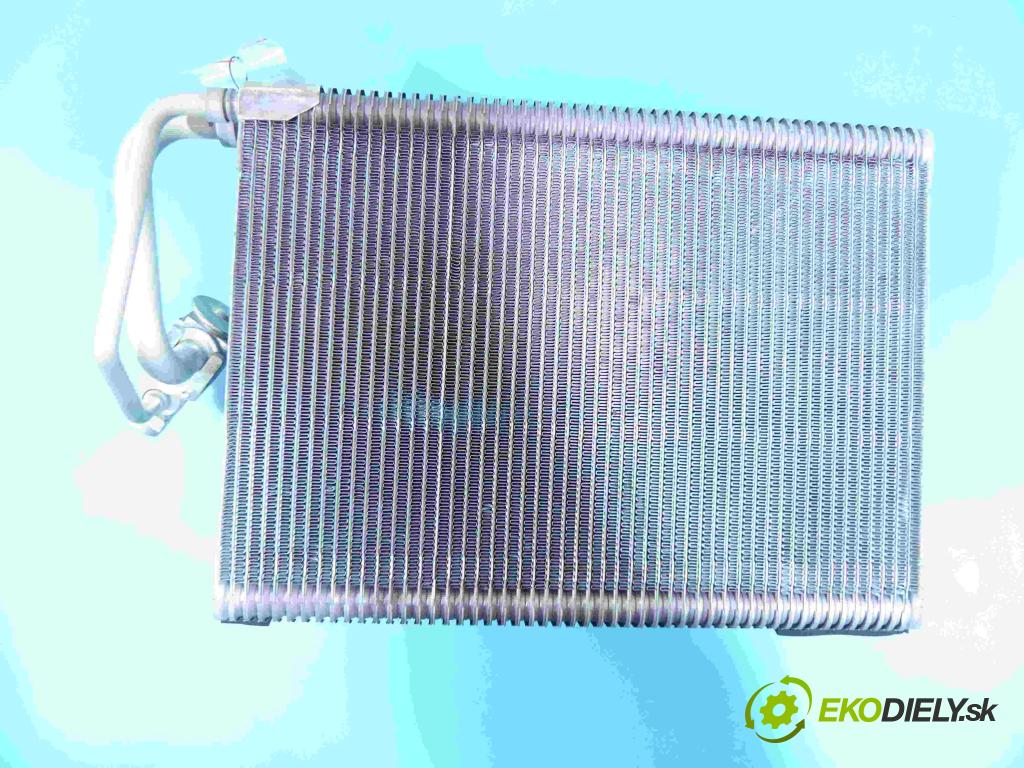 Mercedes GLC coupe X253 2015-2022 2.0 T 211KM automatic 155 kW 1991 cm3 5- radiátor A0998300600 (Radiátory topení)