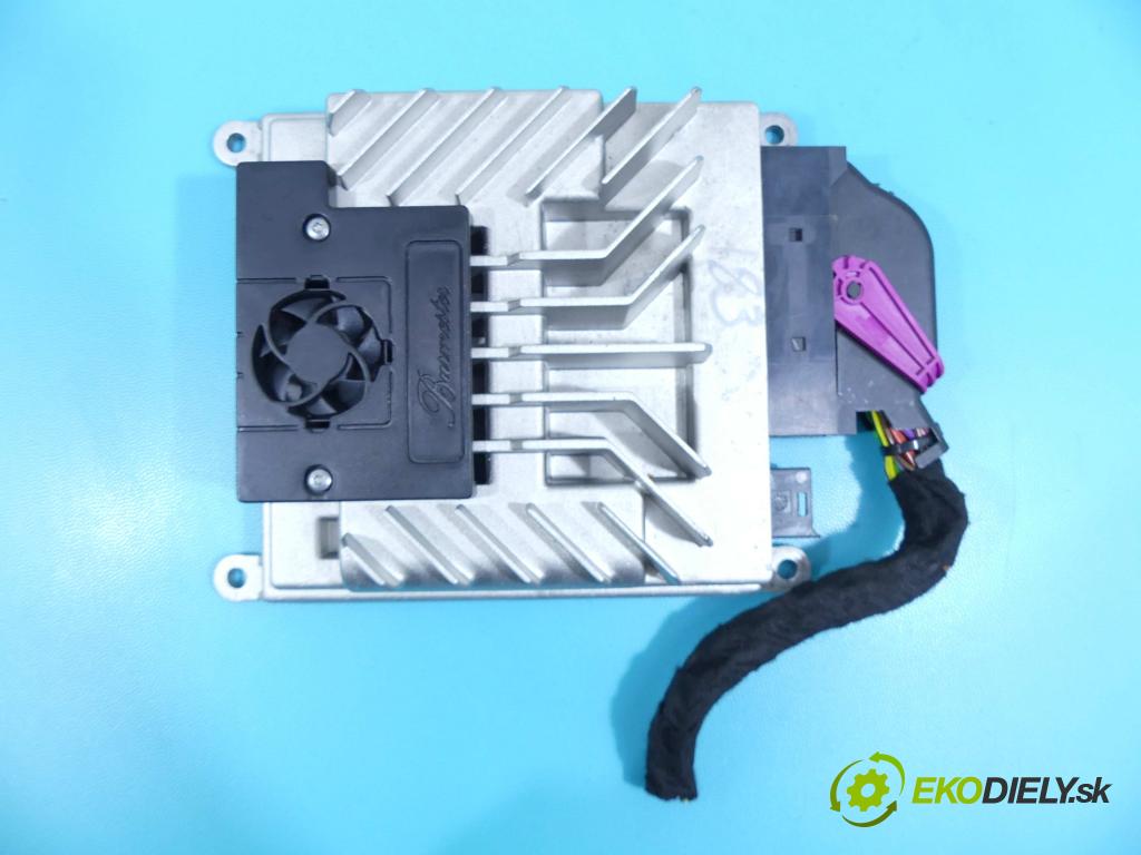 Mercedes GLC coupe X253 2015-2022 2.0 T 211KM automatic 155 kW 1991 cm3 5- Zesilovač: A2229000618 (Zosilňovače)