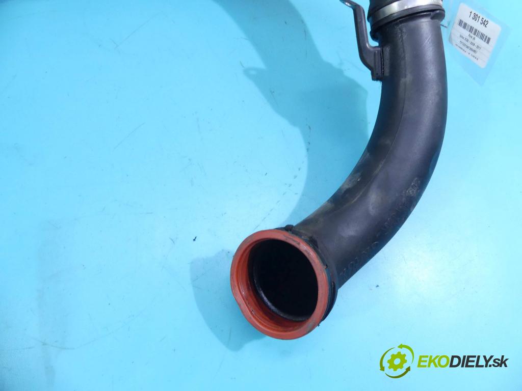 Volvo XC60 I 2008-2017 2.4d 181KM automatic 133 kW 2400 cm3 5- Trubka: 31370891