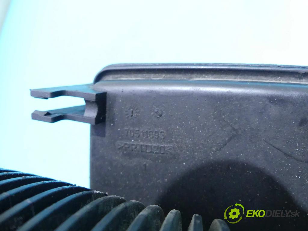 Volvo XC60 I 2008-2017 2.4d 181KM automatic 133 kW 2400 cm3 5- Trubka: 31370891