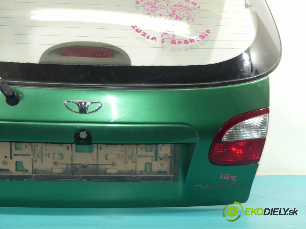 Daewoo Lanos 1.5 16v 99 hp manual 73 kW 1498 cm3 5- zadní kufrové dveře  (Zadní kapoty)