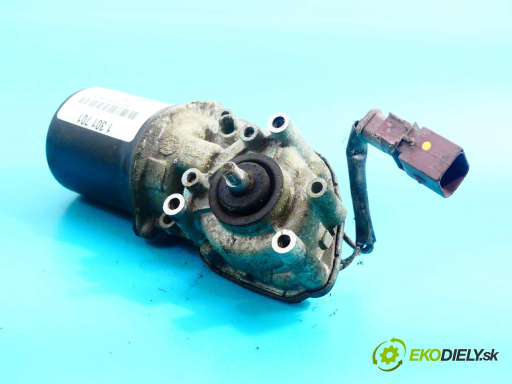 Peugeot 406 1.8 16v 110 HP manual 81 kW 1761 cm3 5- motor stieračov predné