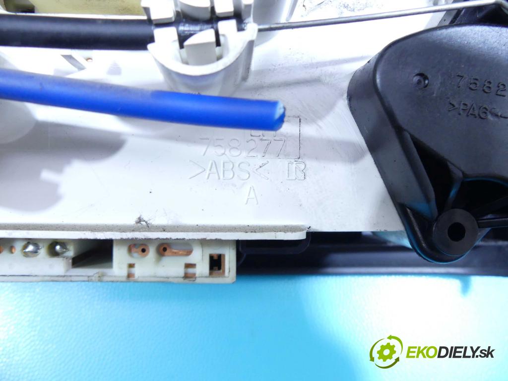 Toyota Yaris I 1999-2005 1.3 vvti 86 HP manual 63 kW 1299 cm3 5- panel kúrenia 86110-52021-B0