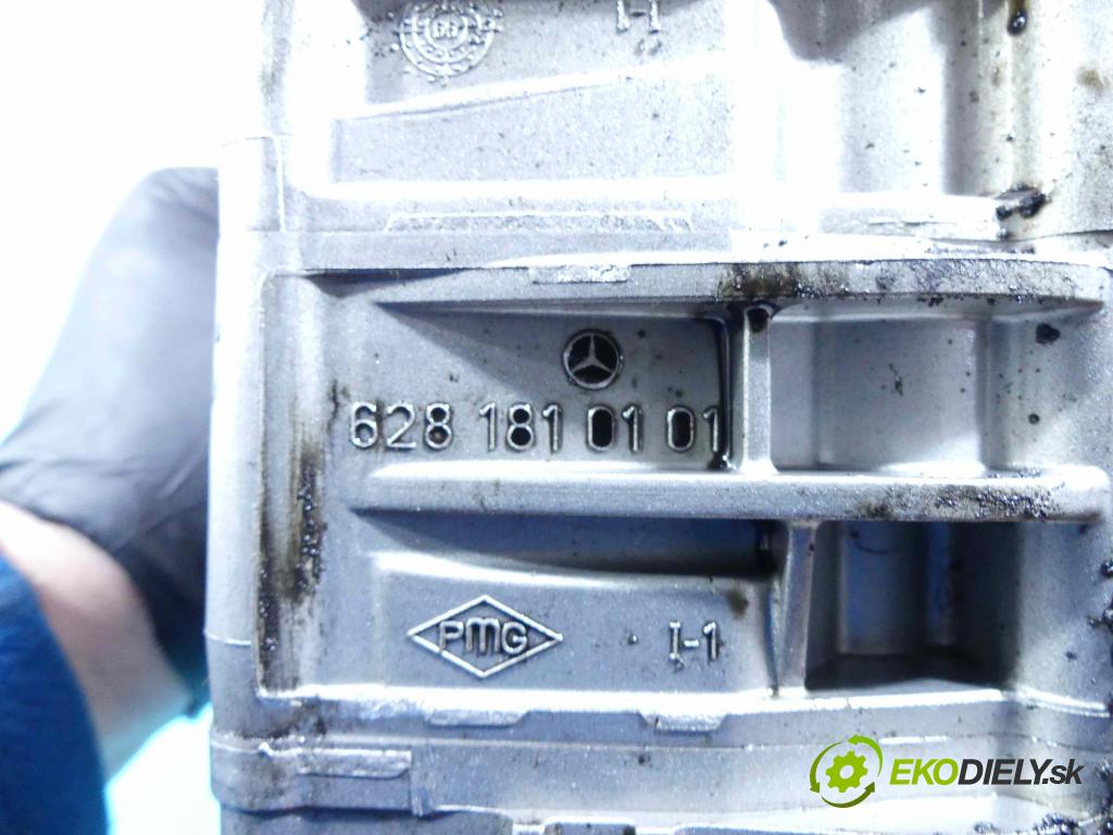 Mercedes ML W163 1997-2005 4.0 CDI V8 250 hp automatic 184 kW 3996 cm3 5- čerpadlo olej: 6281810101 (Olejové pumpy)