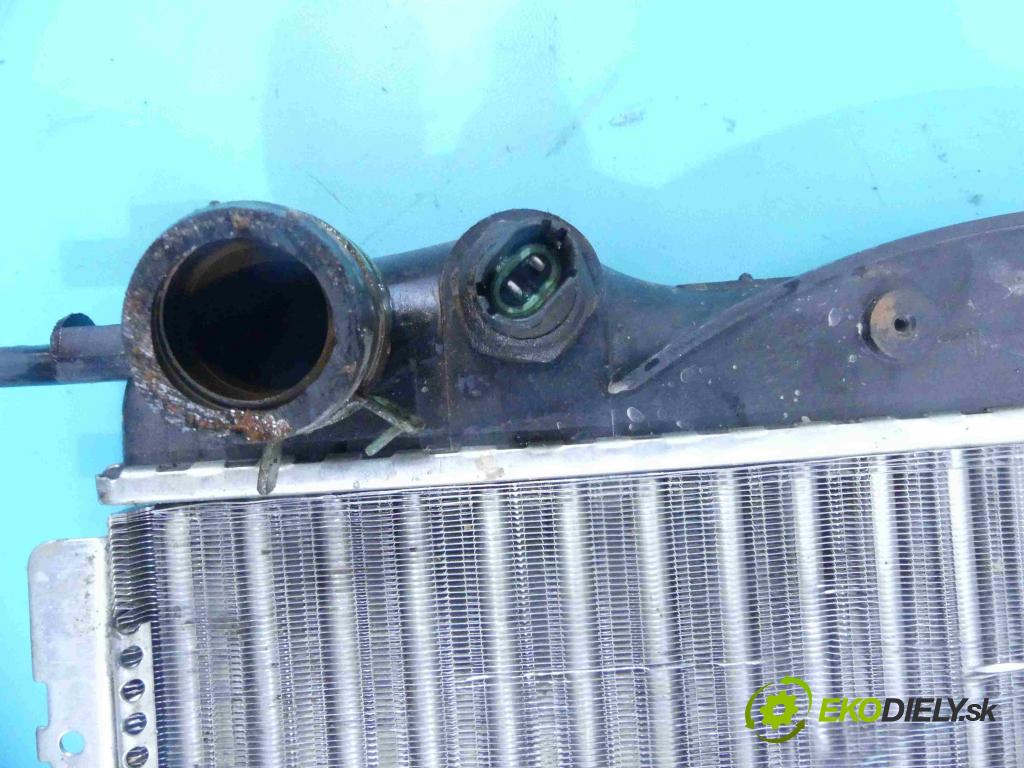 Renault Clio I 1990-1998 1.2 energia: 54 HP manual 40 kW 1171 cm3 5- chladič  (Chladiče)