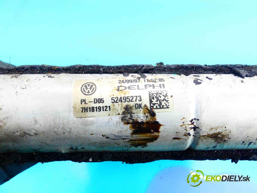 Vw Transporter T5 2003-2015 1.9 tdi 102 hp manual 75 kW 1896 cm3 5- radiátor 7H1819121 (Radiátory topení)