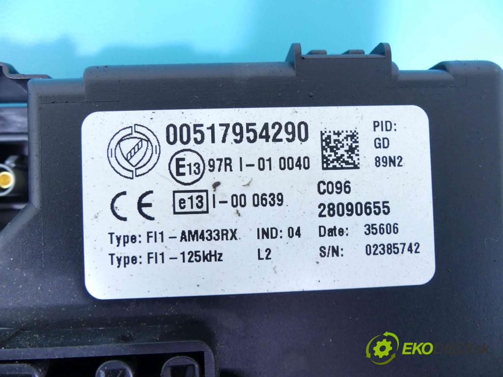 Fiat Punto Grande 1,3.0 jtd 75 HP manual 55 kW 1248 cm3 3- modul riadiaca jednotka 000517954290 (Ostatné)