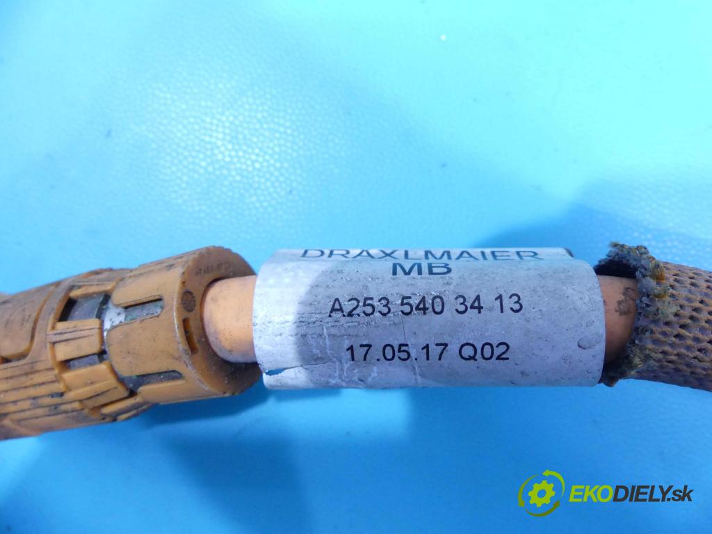 Mercedes GLC coupe X253 2015-2022 2.0 T 211KM automatic 155 kW 1991 cm3 5- Zväzok: ostatné A2535403413