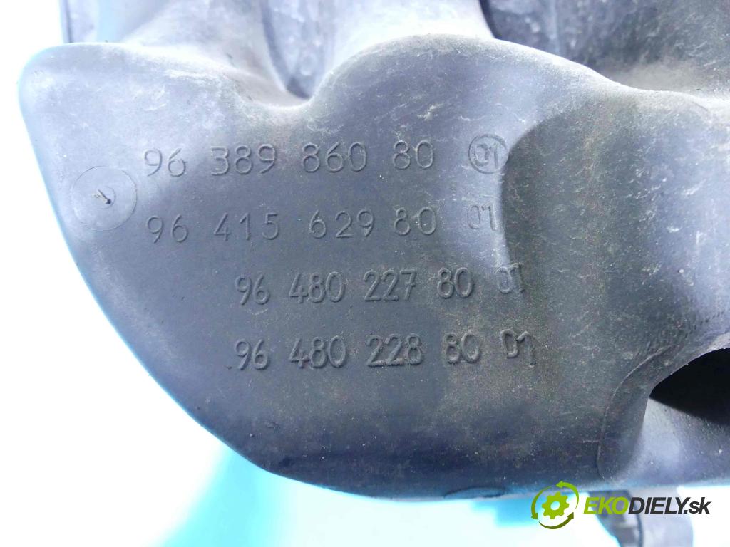 Citroen Xsara Picasso 1,8.0 16v 116 HP manual 85 kW 1749 cm3 5- zvod nasávací 9641562980 (Sacie potrubia)