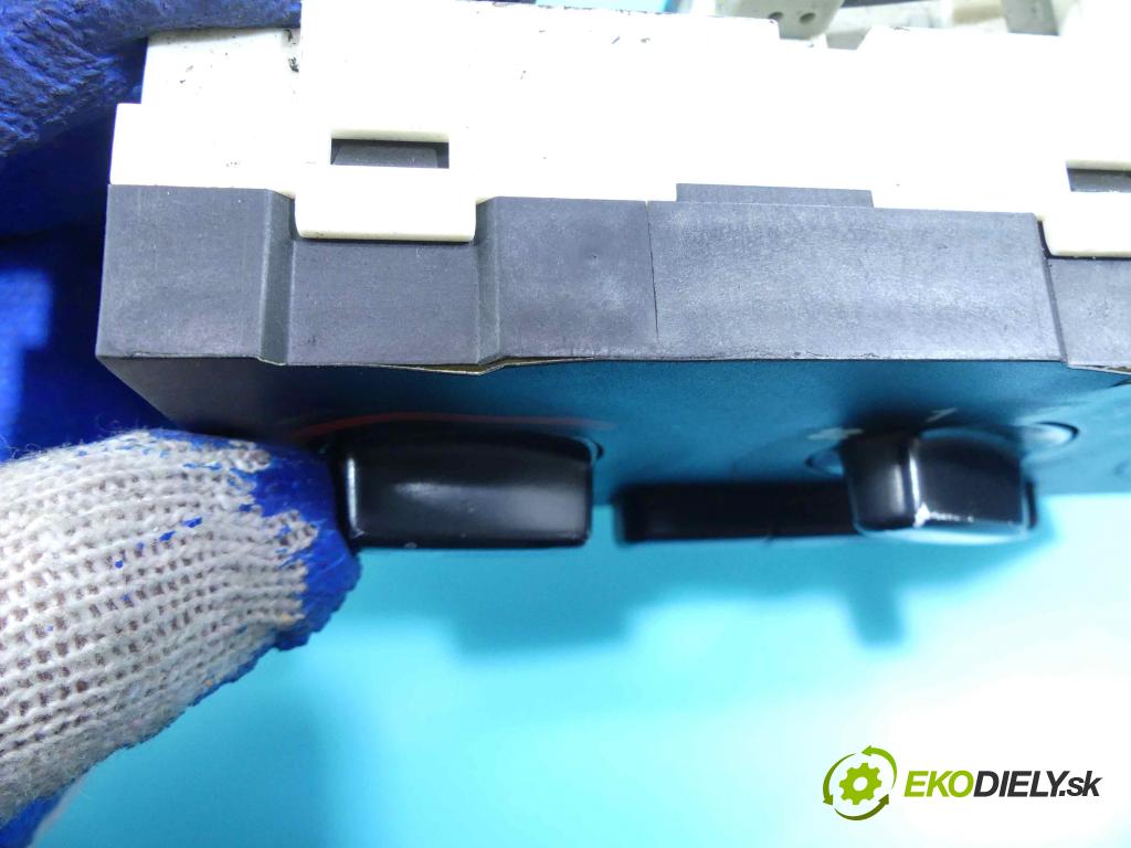 Opel Astra II 1998-2009 1.8 16v 116 HP manual 85 kW 1796 cm3 5- panel kúrenia 52559839