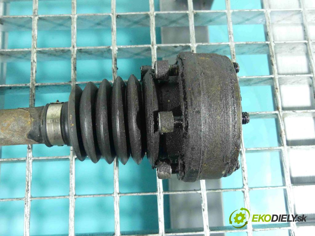 Skoda Octavia I 1996-2010 1.4 16v 75 HP manual 55 kW 1390 cm3 5- poloos ľavé  (Poloosy)