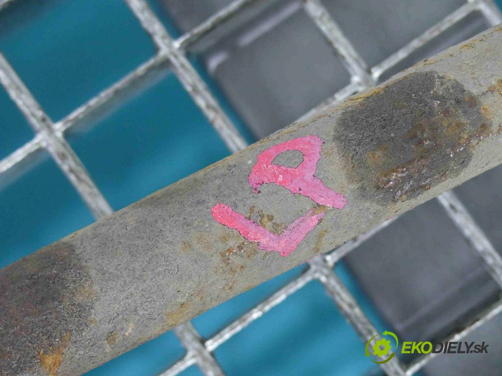 Skoda Octavia I 1996-2010 1.4 16v 75 HP manual 55 kW 1390 cm3 5- poloos ľavé  (Poloosy)