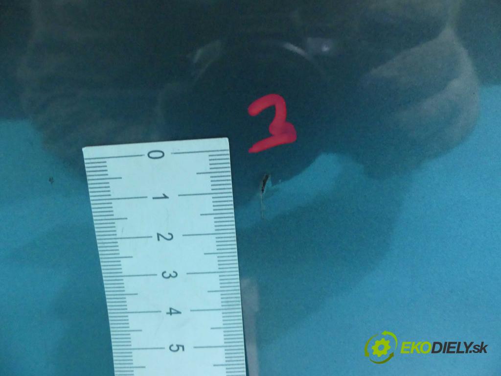 Citroen C5 I 2001-2008 2.0 hdi 141 hp manual 104 kW 1997 cm3 5- zadní kufrové dveře (Zadní kapoty)