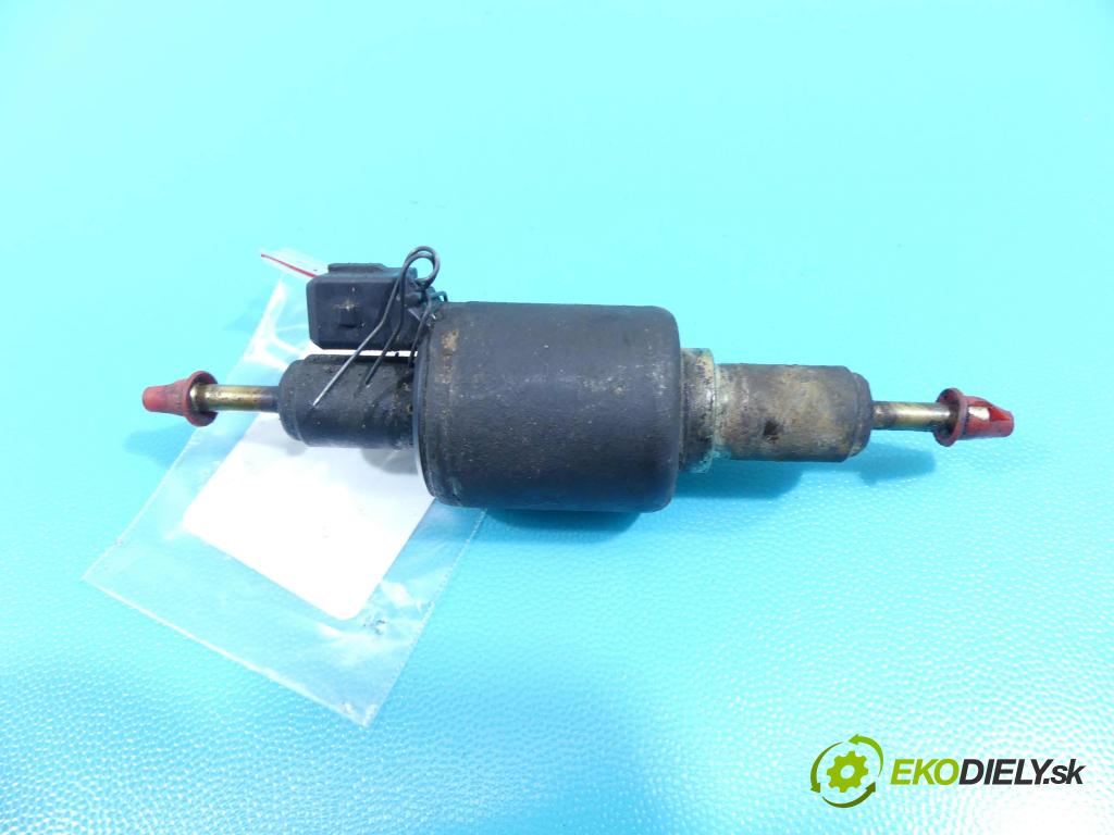 Chrysler Voyager IV 2000-2007 2.5 crdi 141 hp manual 104 kW 2499 cm3 5- čerpadlo paliva webasto 89372A (Webasto ohřívače)