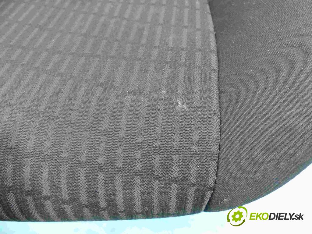 Toyota Avensis III T27 2009-2018 2.0 D4D 126 HP manual 93 kW 1998 cm3 5- Sedačka pravý  (Sedačky, sedadlá)