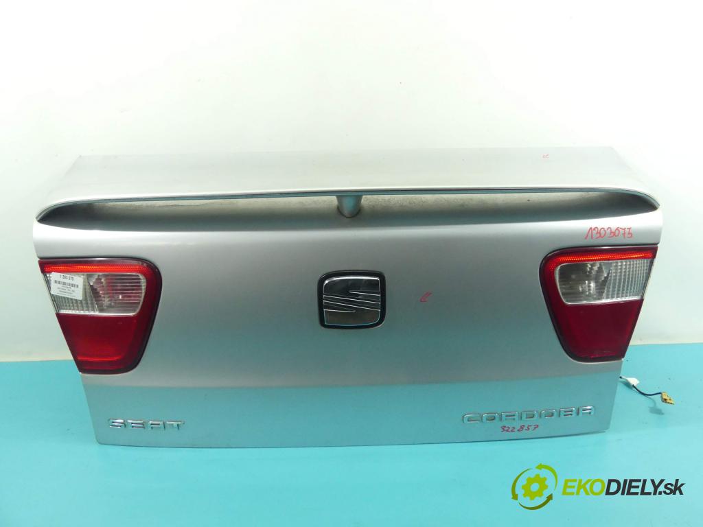 Seat Cordoba I 1993-2002 1.4 16v 75 hp manual 55 kW 1390 cm3 4- zadní kufrové dveře  (Zadní kapoty)