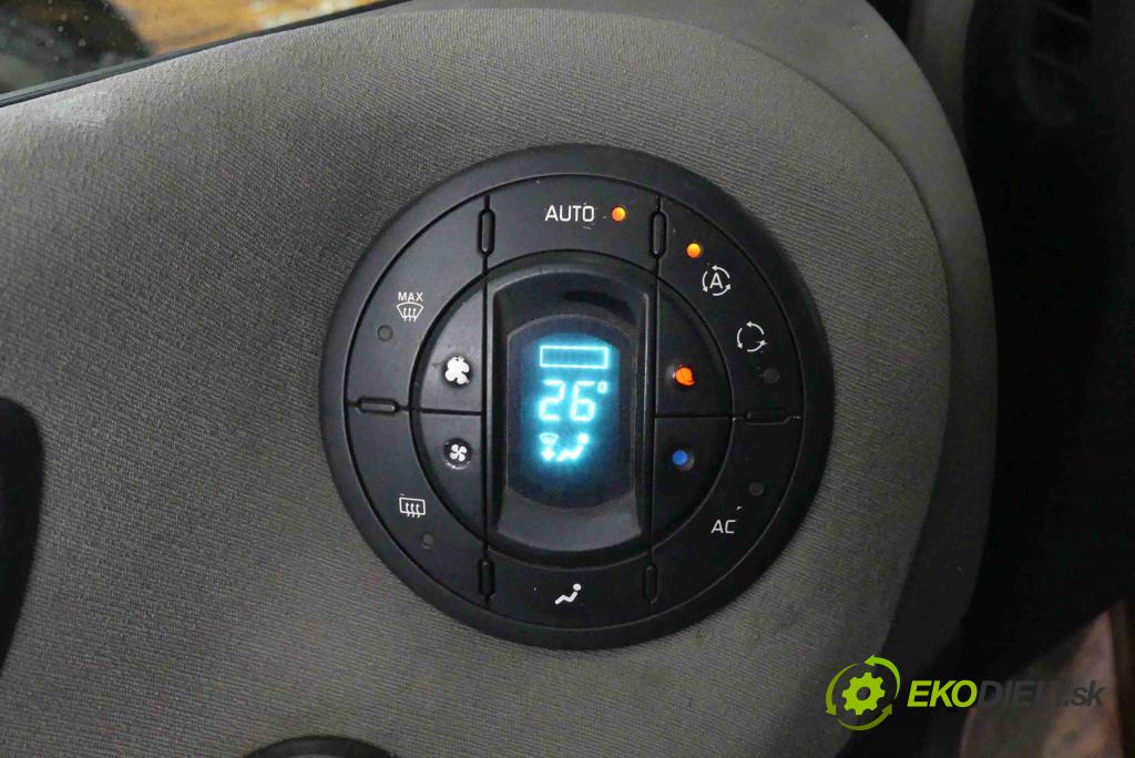 Renault Espace IV 2003-2014 2.0 T 163 HP manual 120 kW 1998 cm3 5- panel kúrenia 8200028447A