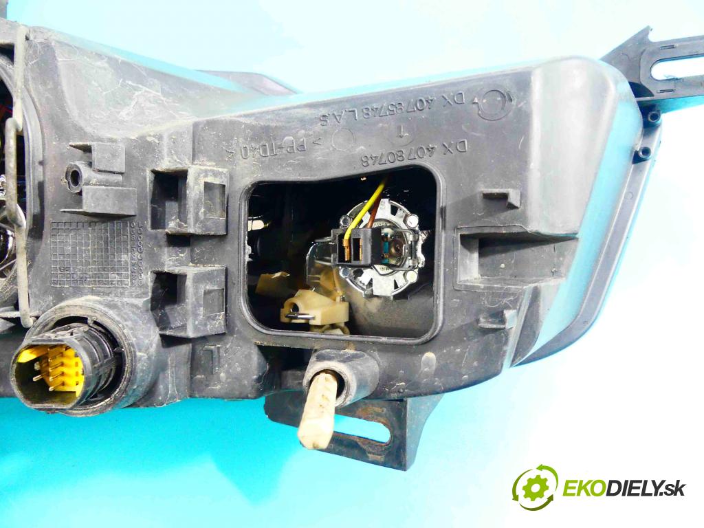 Fiat Stilo 1.2 16v 80 HP manual 59 kW 1242 cm3 5- Reflektor: pravý 40780748 (Pravé)