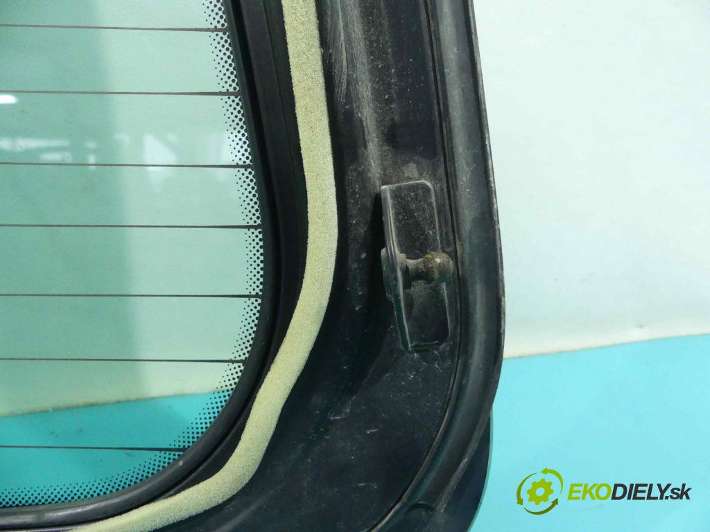 Rover 75 2.0 CDT 131 hp manual 96 kW 1951 cm3 5- sklo zadní  (Okna zadní)