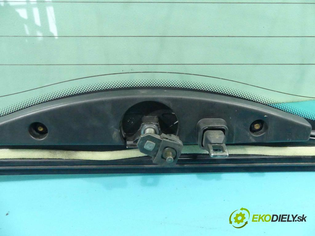 Rover 75 2.0 CDT 131 hp manual 96 kW 1951 cm3 5- sklo zadní  (Okna zadní)