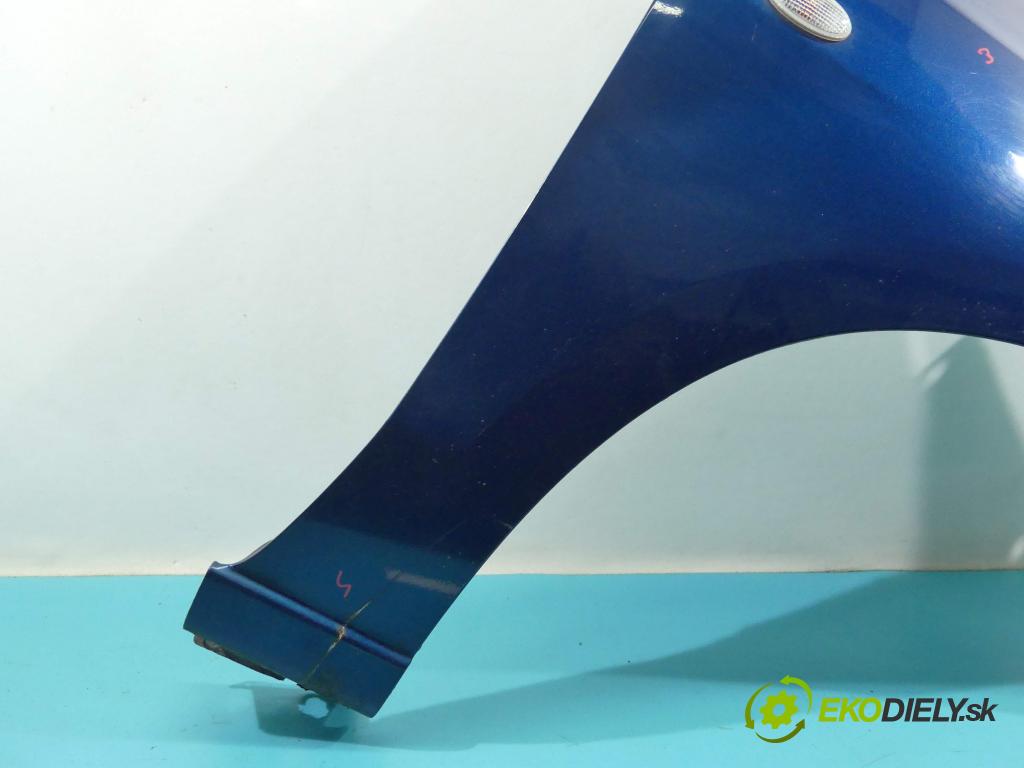 Mazda 5  2005-2010 2.0 16v 145 hp manual 107 kW 1999 cm3 5- blatnik přední pravý