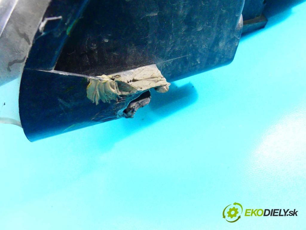 Citroen C5 I 2001-2008 2.0 hdi 141 HP manual 104 kW 1997 cm3 5- Reflektor: pravý 9650115380 (Pravé)