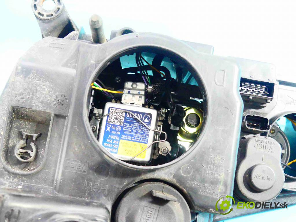 Citroen C5 I 2001-2008 2.0 hdi 141 HP manual 104 kW 1997 cm3 5- Reflektor: pravý 9650115380 (Pravé)