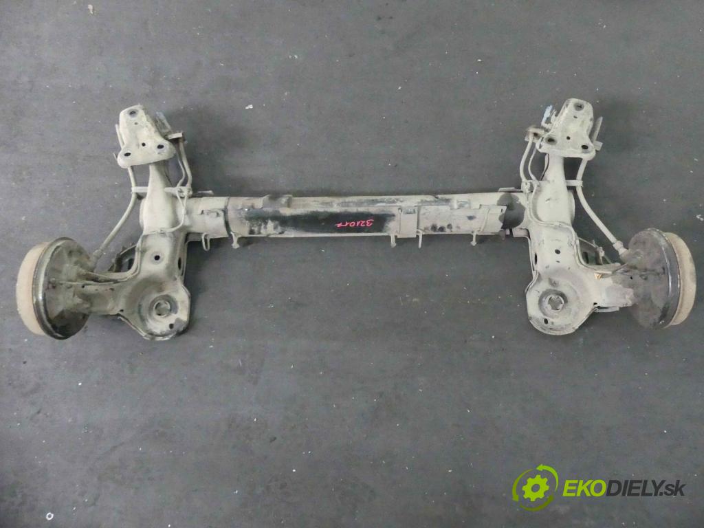 Peugeot 301 1.6 hdi 99 hp manual 73 kW 1560 cm3 4- zadní výztuha 