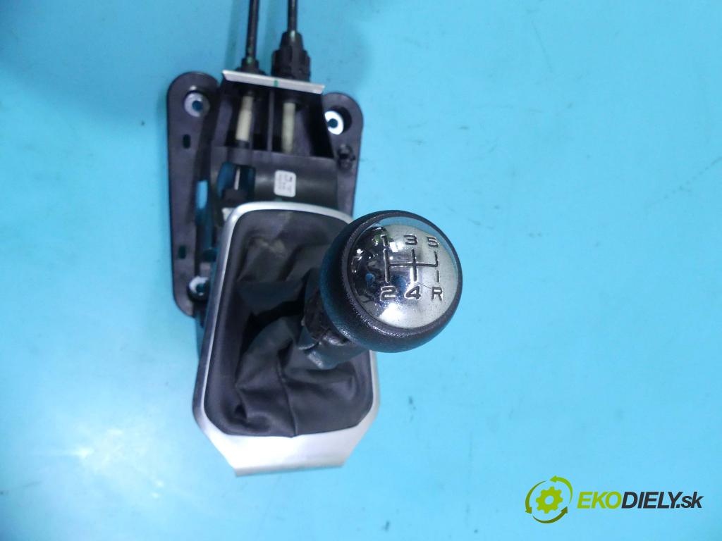 Peugeot 301 1.6 hdi 99 HP manual 73 kW 1560 cm3 4- Páka: Změny: stupeň,rýchlosť 9808161780 (Rýchlostné páky / kulisy)