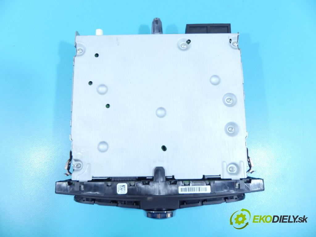 Peugeot 301 1.6 hdi 99 HP manual 73 kW 1560 cm3 4- Radio originál 98134281ZD00