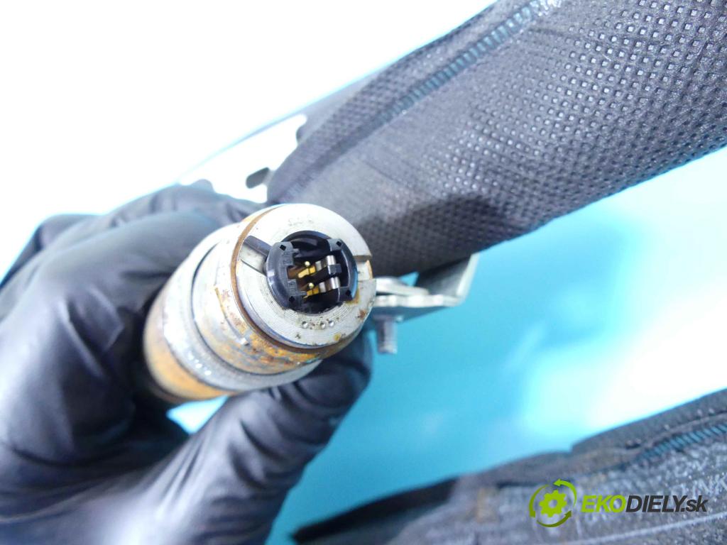 Toyota Yaris II 2005-2011 1.4 D4D 90 HP manual 66 kW 1364 cm3 5- clona ľavé