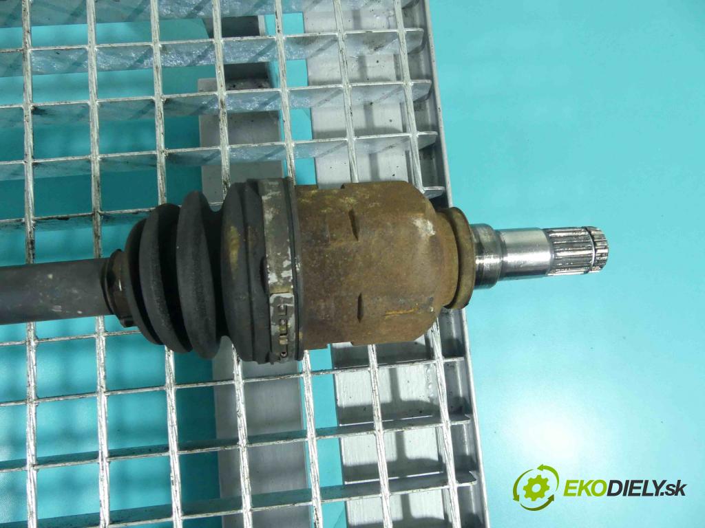 Toyota Yaris II 2005-2011 1.4 D4D 90 HP manual 66 kW 1364 cm3 5- poloos pravé 43410-0D180-D (Poloosy)