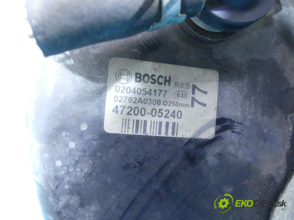 Toyota Avensis III T27 2009-2018 2.0 D4D 126 HP manual 93 kW 1998 cm3 5- servo brzdové 0204054177