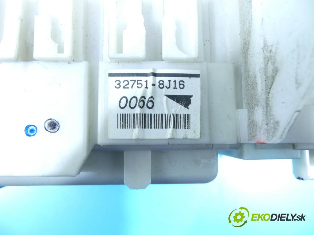 Toyota Avensis III T27 2009-2018 2.0 D4D 126 hp manual 93 kW 1998 cm3 5- skříňka pojistková 82730-05170-C (Pojistkové skříňky)