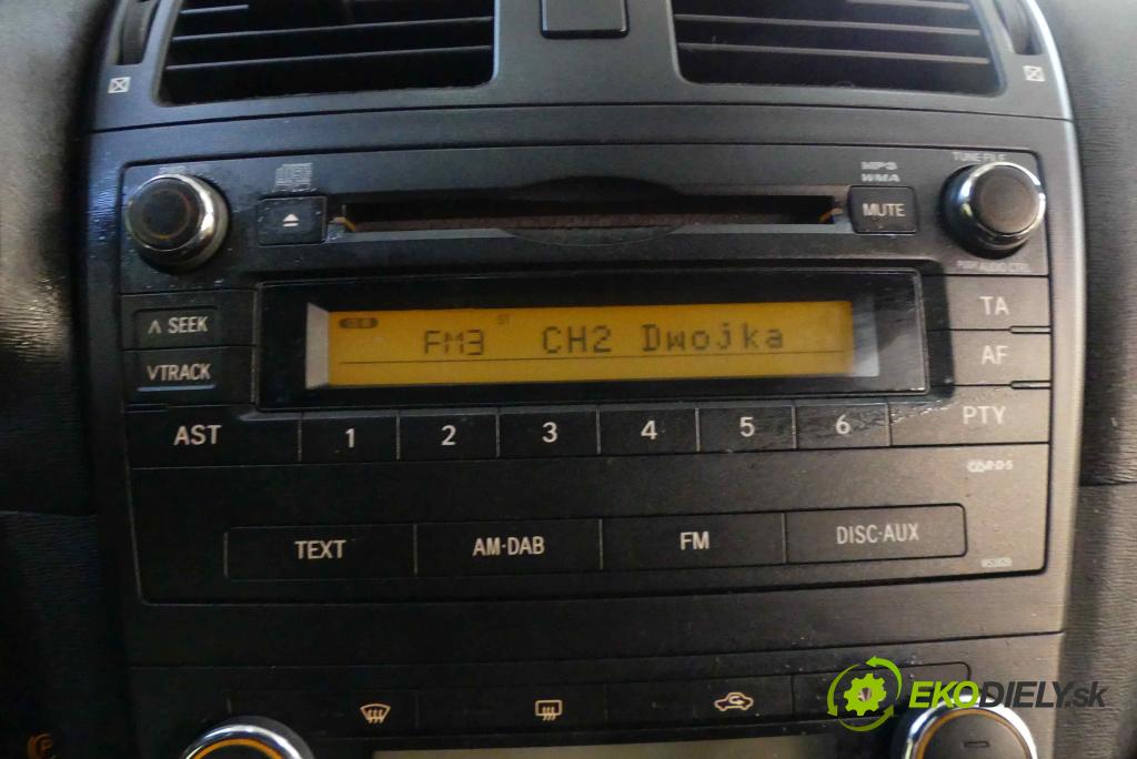 Toyota Avensis III T27 2009-2018 2.0 D4D 126 HP manual 93 kW 1998 cm3 5- Radio originál 86120-05150