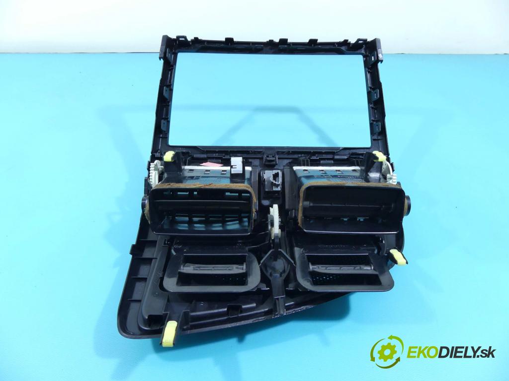 Toyota Avensis III T27 2009-2018 2.0 D4D 126 HP manual 93 kW 1998 cm3 5- Mřížka: kúrenia stredová 55670-05090 (Mriežky kúrenia (fukáre))