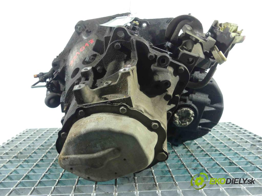 Peugeot 301 1.6 hdi 99 HP manual 73 kW 1560 cm3 4- prevodovka stupeň,rýchlosť manual 20ET30