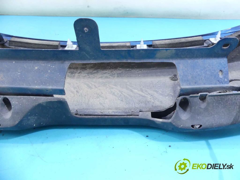 Mazda 5  2005-2010 2.0 16v 145 hp manual 107 kW 1999 cm3 5- nárazník zadní