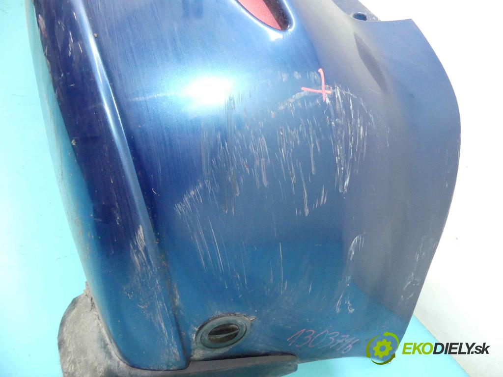 Mazda 5  2005-2010 2.0 16v 145 hp manual 107 kW 1999 cm3 5- nárazník zadní