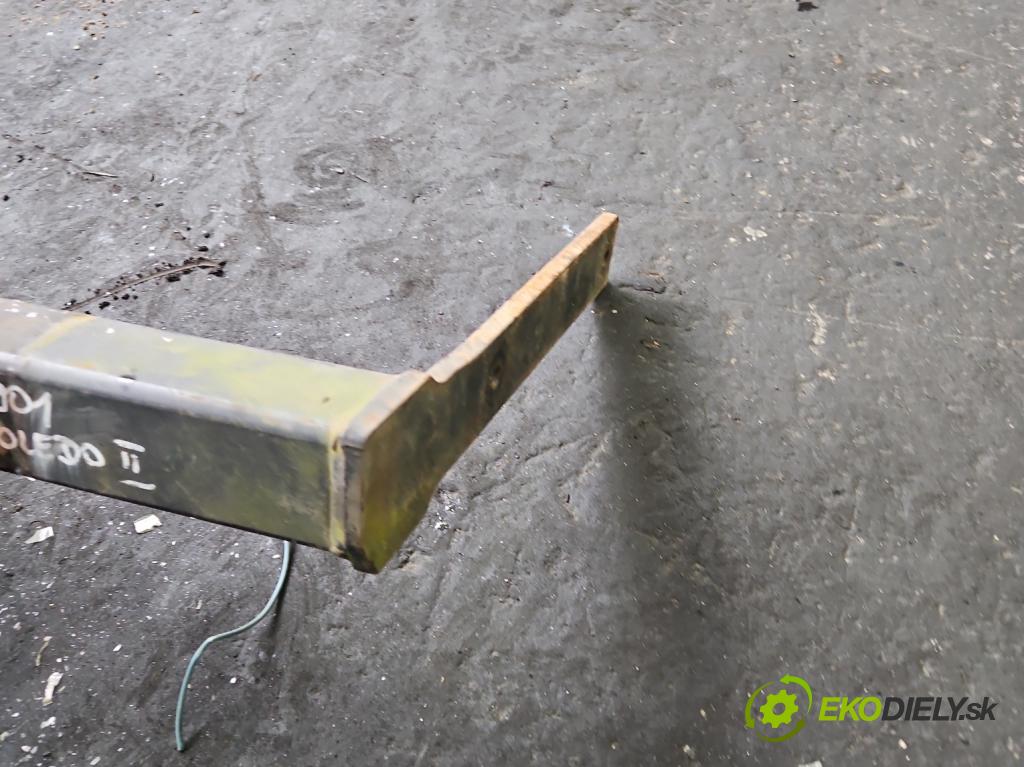 Seat Toledo II 1998-2004 1.9 tdi 131 HP manual 96 kW 1896 cm3 4- Hák: vlečení:  (Ťažné zariadenie)