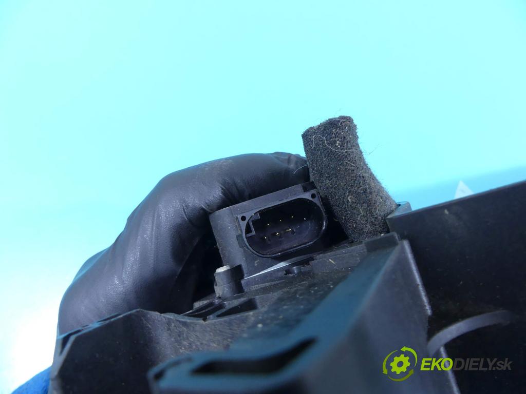 Mercedes C W203 2000-2007 2.0 (111951) 129 HP manual 95 kW 1998 cm3 5- pedále A2033010001 (Pedále)