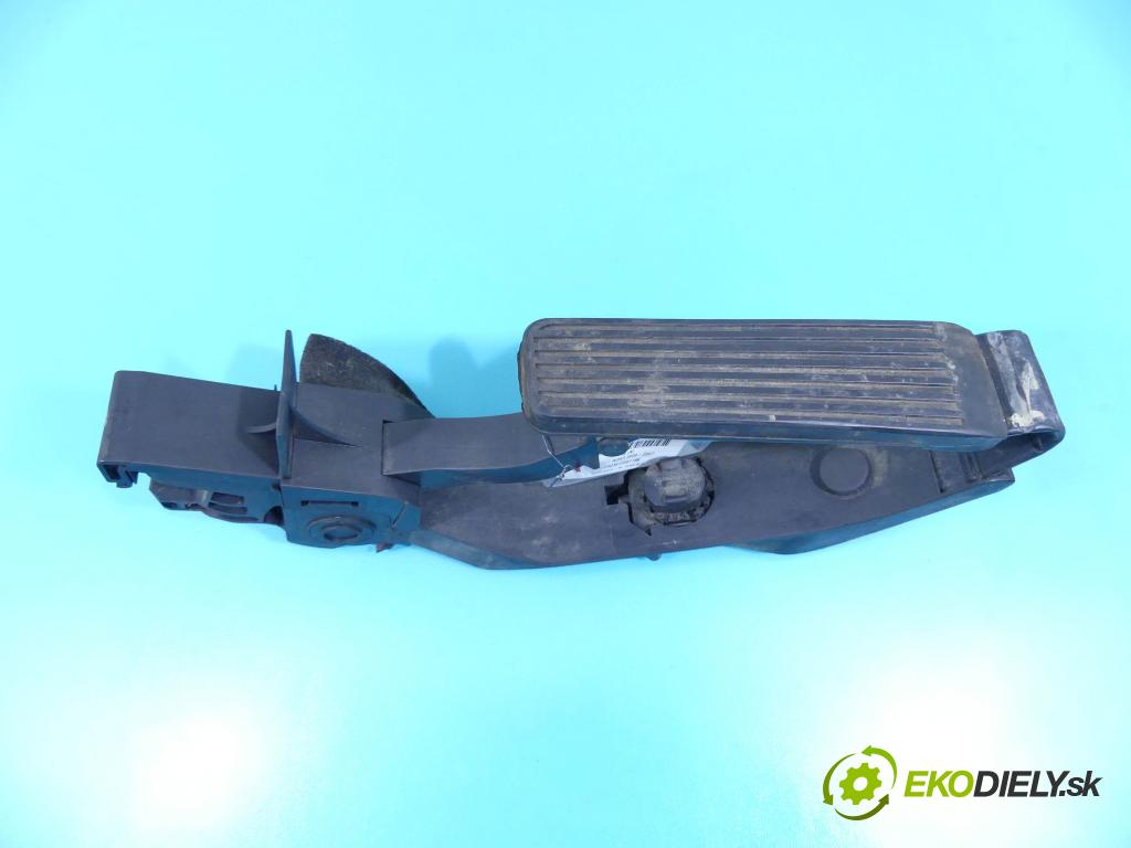 Mercedes C W203 2000-2007 2.0 (111951) 129 HP manual 95 kW 1998 cm3 5- pedále A2033010001 (Pedále)