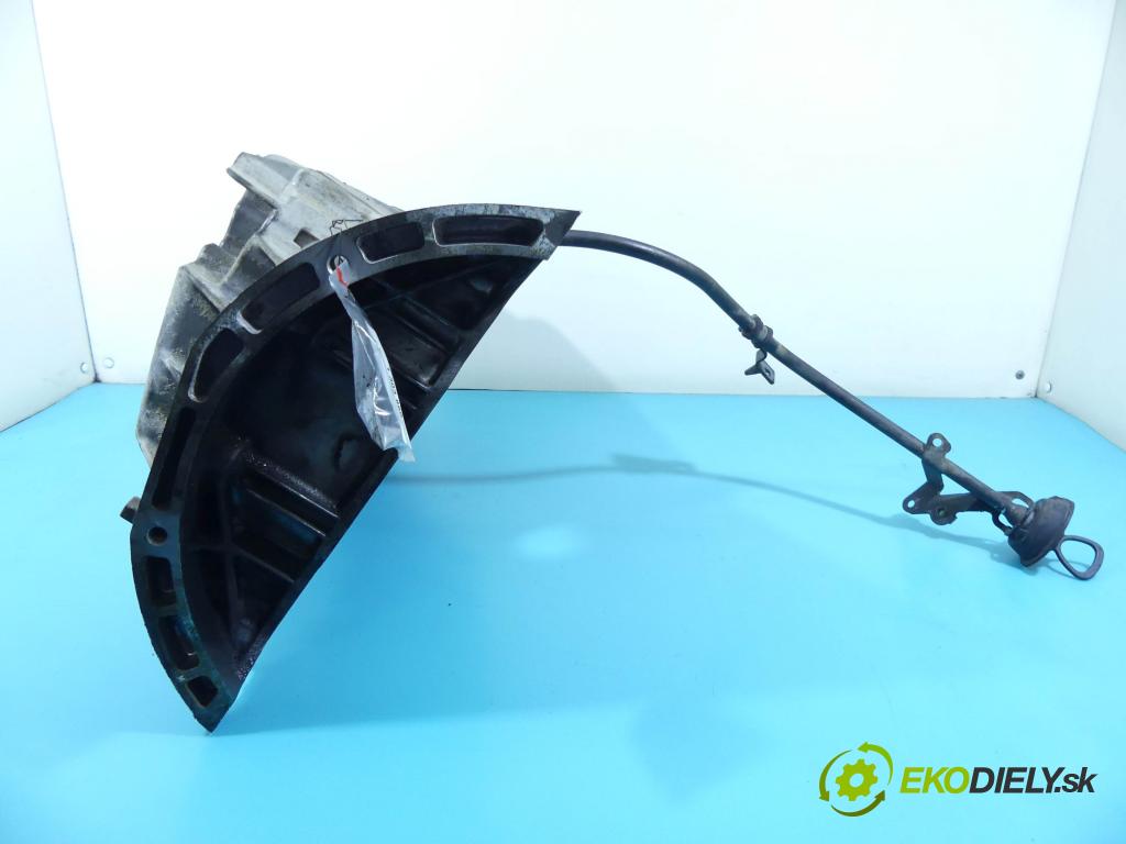 Mercedes C W203 2000-2007 2.0 (111951) 129 HP manual 95 kW 1998 cm3 5- vaňa olejová  (Olejové vane)