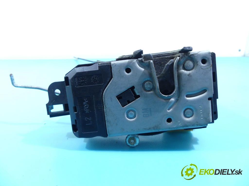 Opel Astra III 2004-2014 1.7 cdti 80 hp manual 59 kW 1686 cm3 5- zámek přední levý 13128111