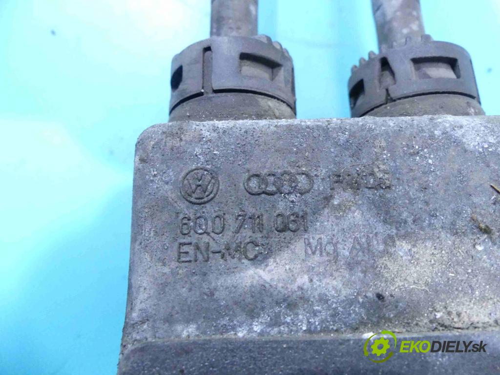 Vw Polo IV 9N 2001-2009 1.2 6V 54 HP manual 40 kW 1198 cm3 5- Páka: Změny: stupeň,rýchlosť 6Q0711061 (Rýchlostné páky / kulisy)