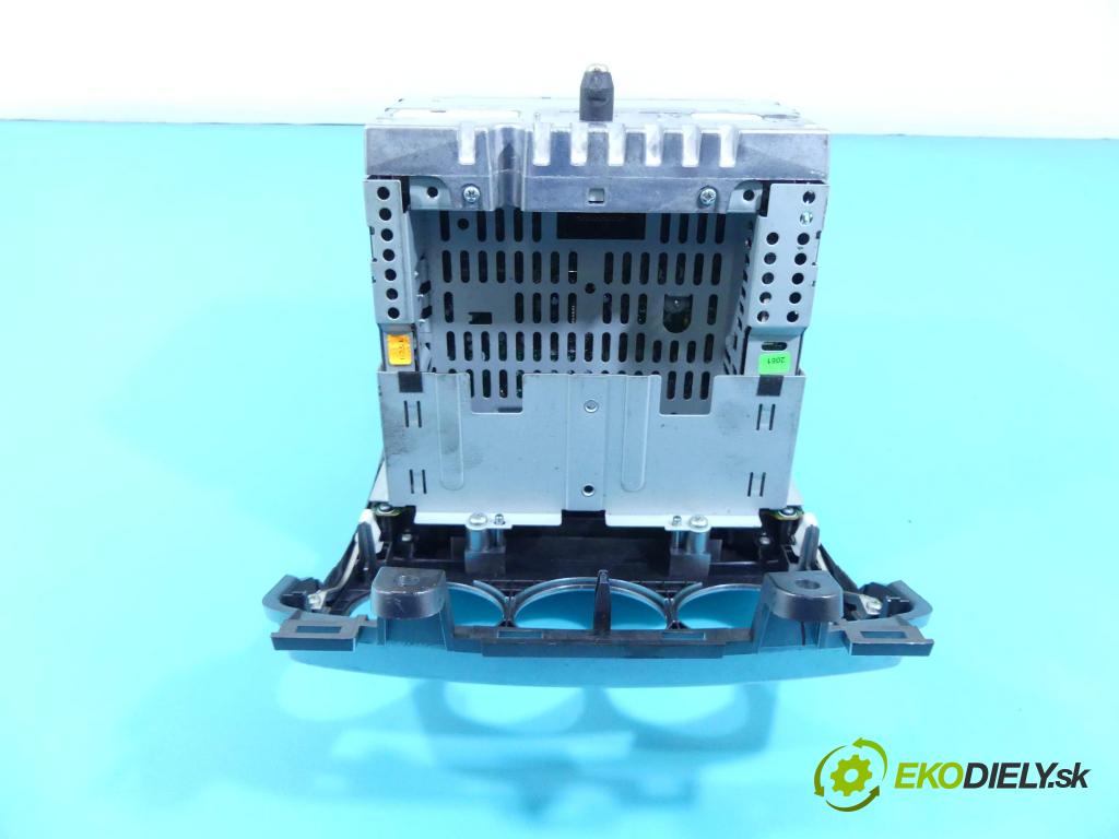 Mazda 5  2005-2010 2.0 16v 145 HP manual 107 kW 1999 cm3 5- Radio originál CC9366AR0